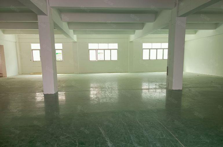 黄江镇标准厂房，原房东一楼1000平方带装修办公室，水电都有