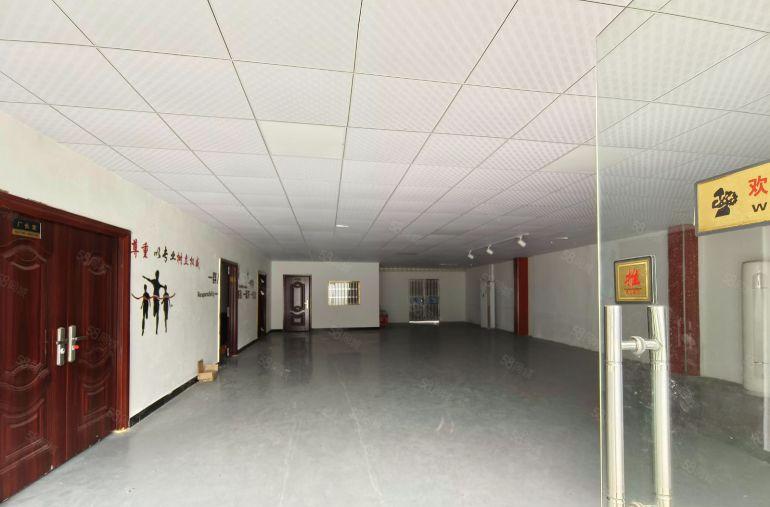 黄江新空单一层7米高独院厂房，3100平现成装修水电全空地大