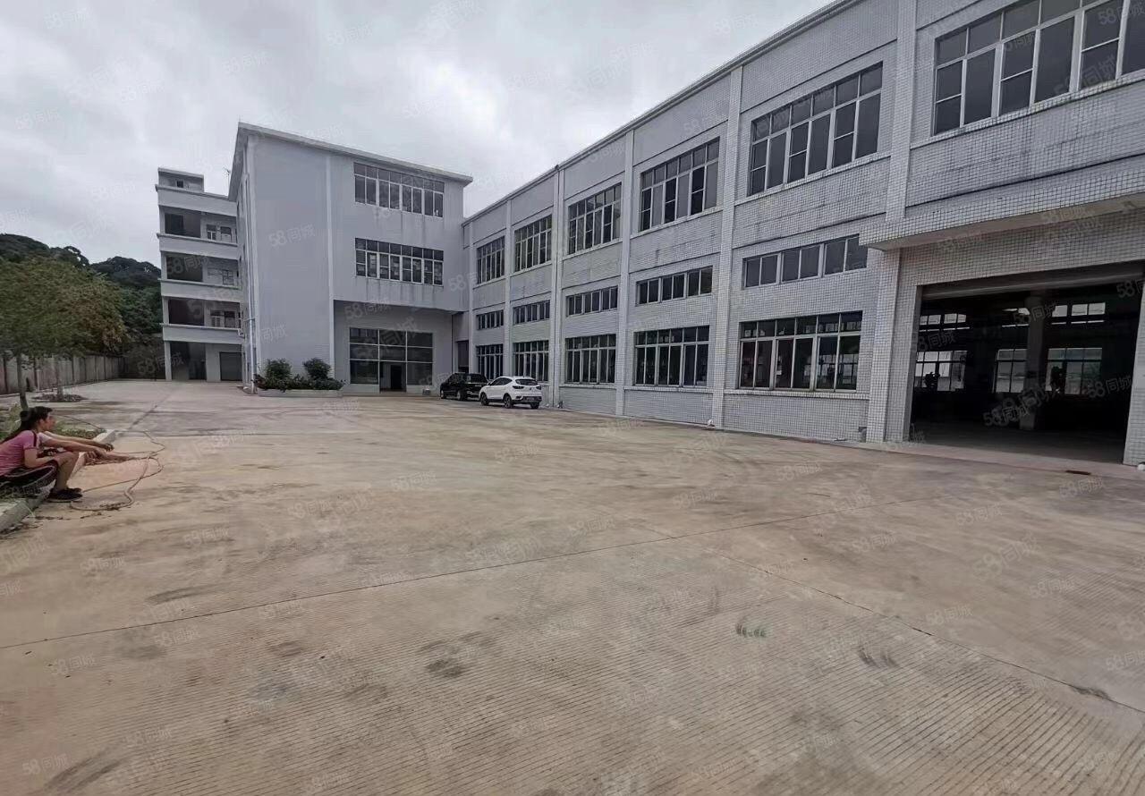 黄江镇龙见田村原房东带装修2楼1600平房厂房出租