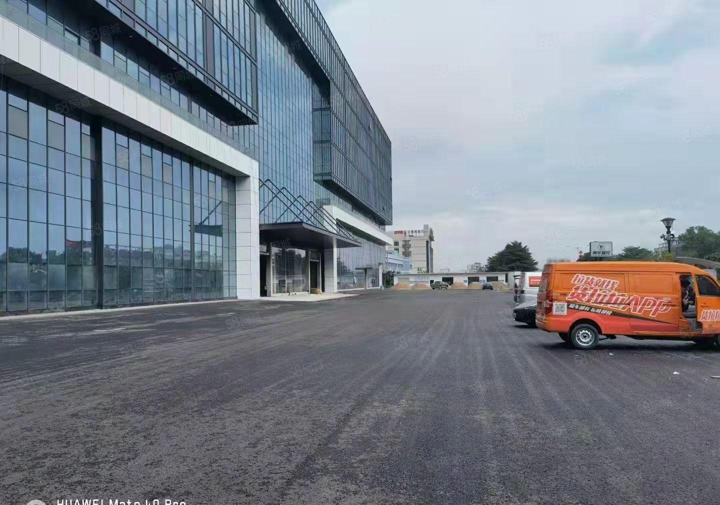 光明中山大学附近全新高端厂房8万平米招租配有全新2部4吨大货