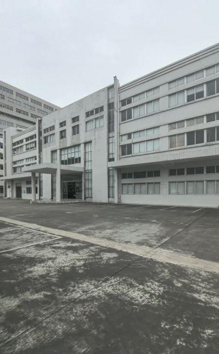 黄江原房东独院厂房5500平空地超大价格超低看中就租