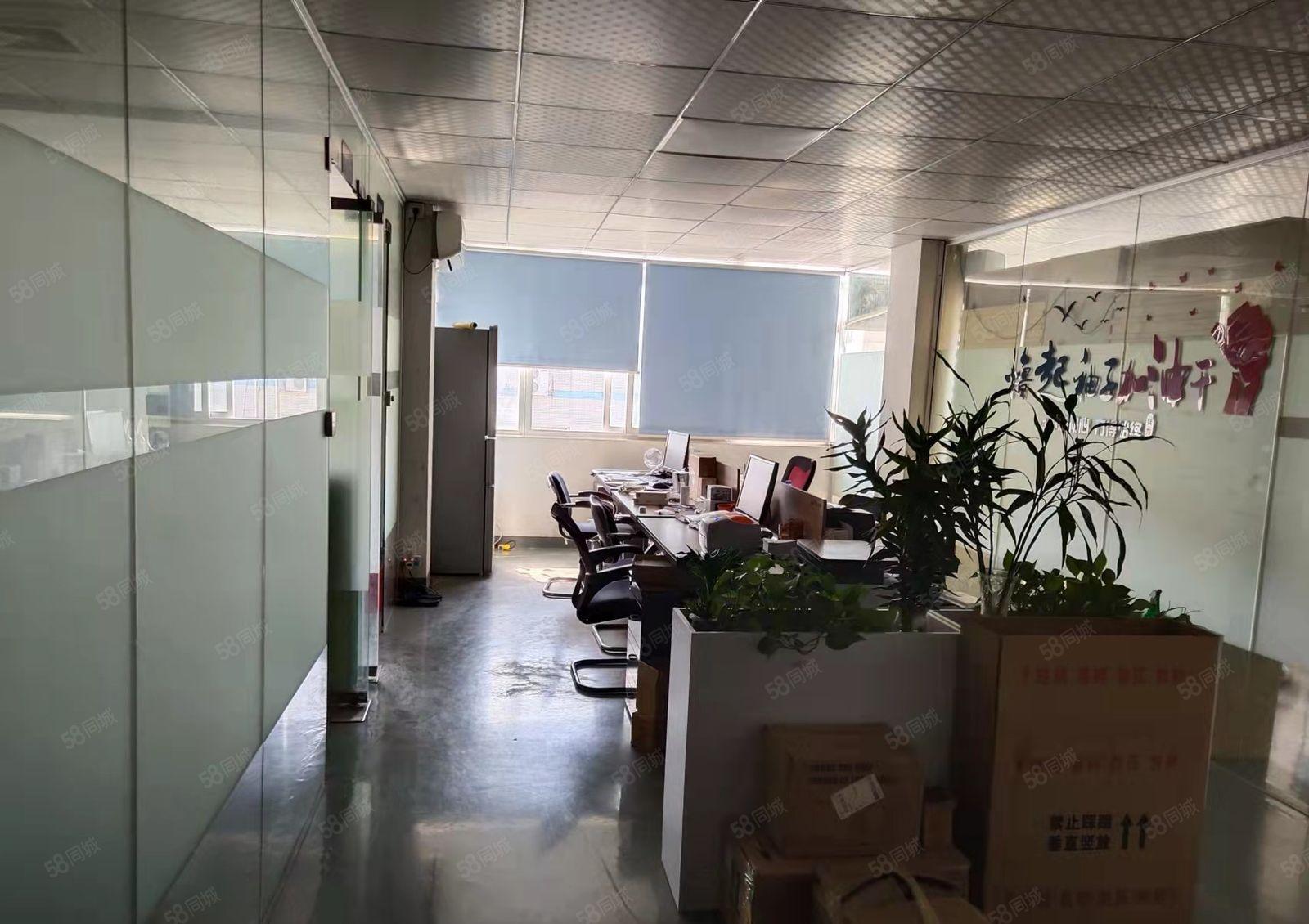 黄江镇中心新出楼上无尘车间厂房出租，带有现成精装修办公室