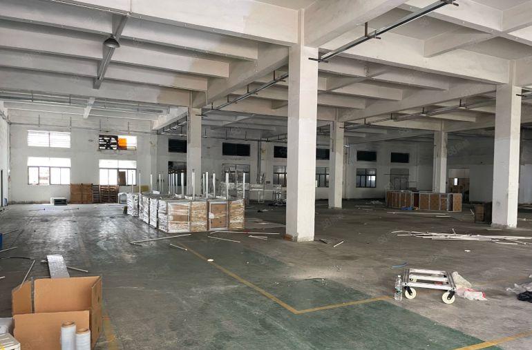 黄江临深厂房出租标准一楼2200平6米高能办环评好招工