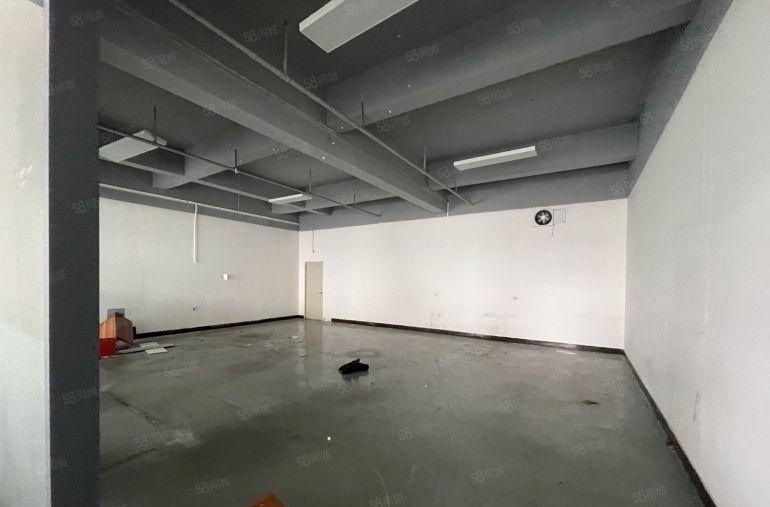 黄江镇临深三楼4180平现成装修配套齐全好招工可办环评