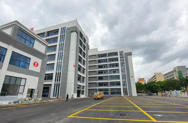 黄江临深厂房出租原房东厂房大小可以分租整租500起租可进大车