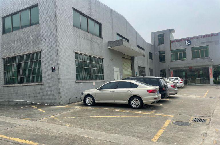 砖墙单一层9米2100平方米12楼办公室600平适合五金