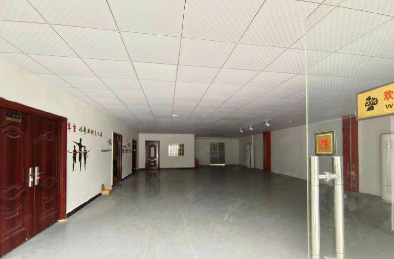 黄江单一层厂房出租靠近大路现成装修办公室水电齐全无需转让费