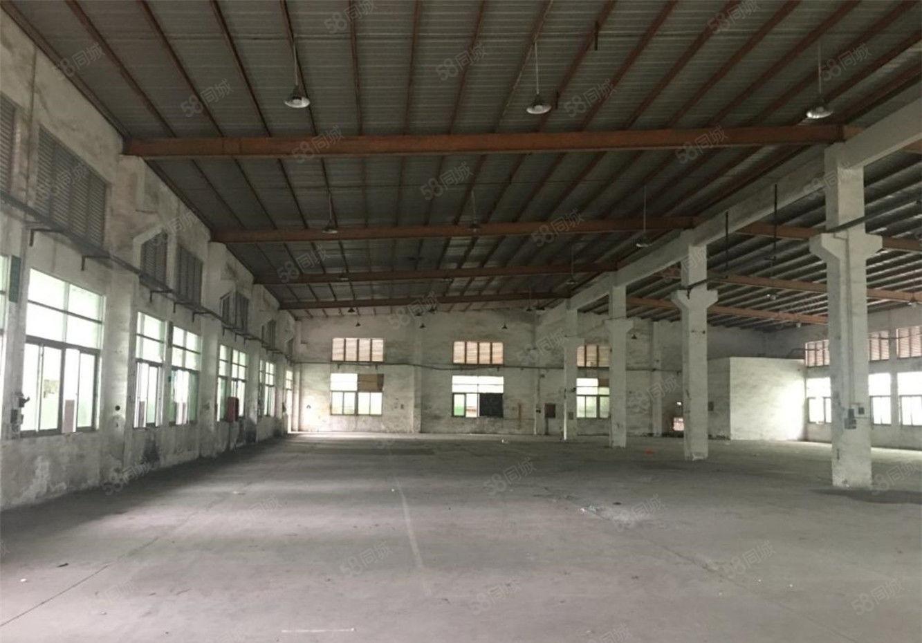 黄江原房东钢构厂房出租单一层2800平方，滴水8米牛角带航车