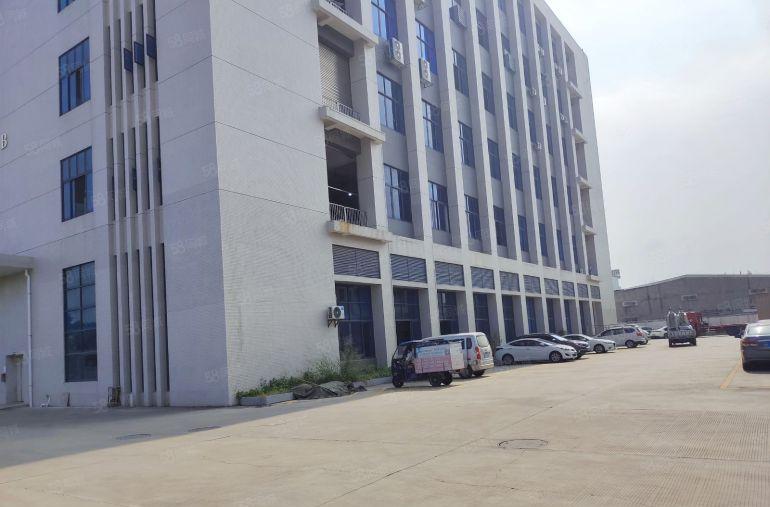 黄江板湖原房东二楼2000平实际面积出租空地大交通方便