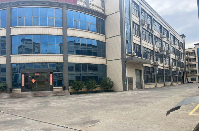 黄江镇田心村原房东独院厂房13900平米带现成装修