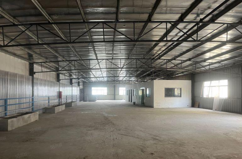 黄江靠深圳新出滴水9米带牛角钢结构5300平方厂房出租