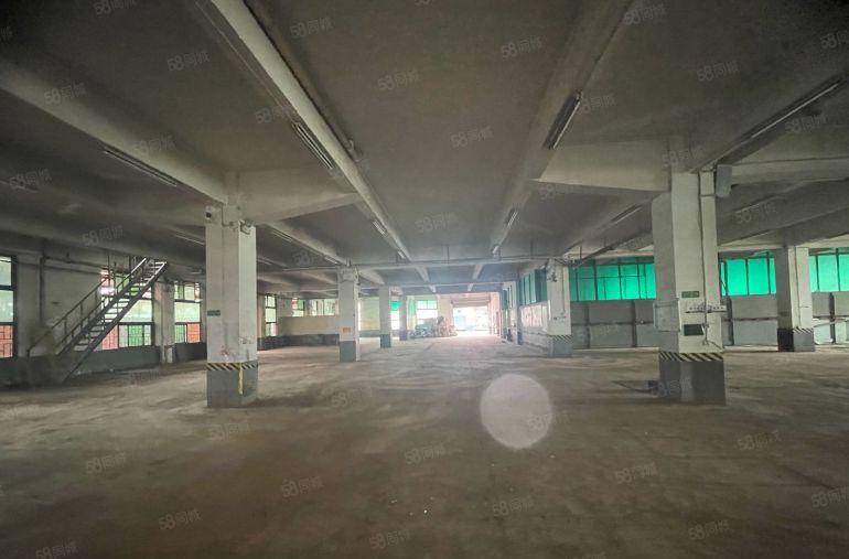 黄江镇临深原房东独院厂房7500平低价出租超大空地