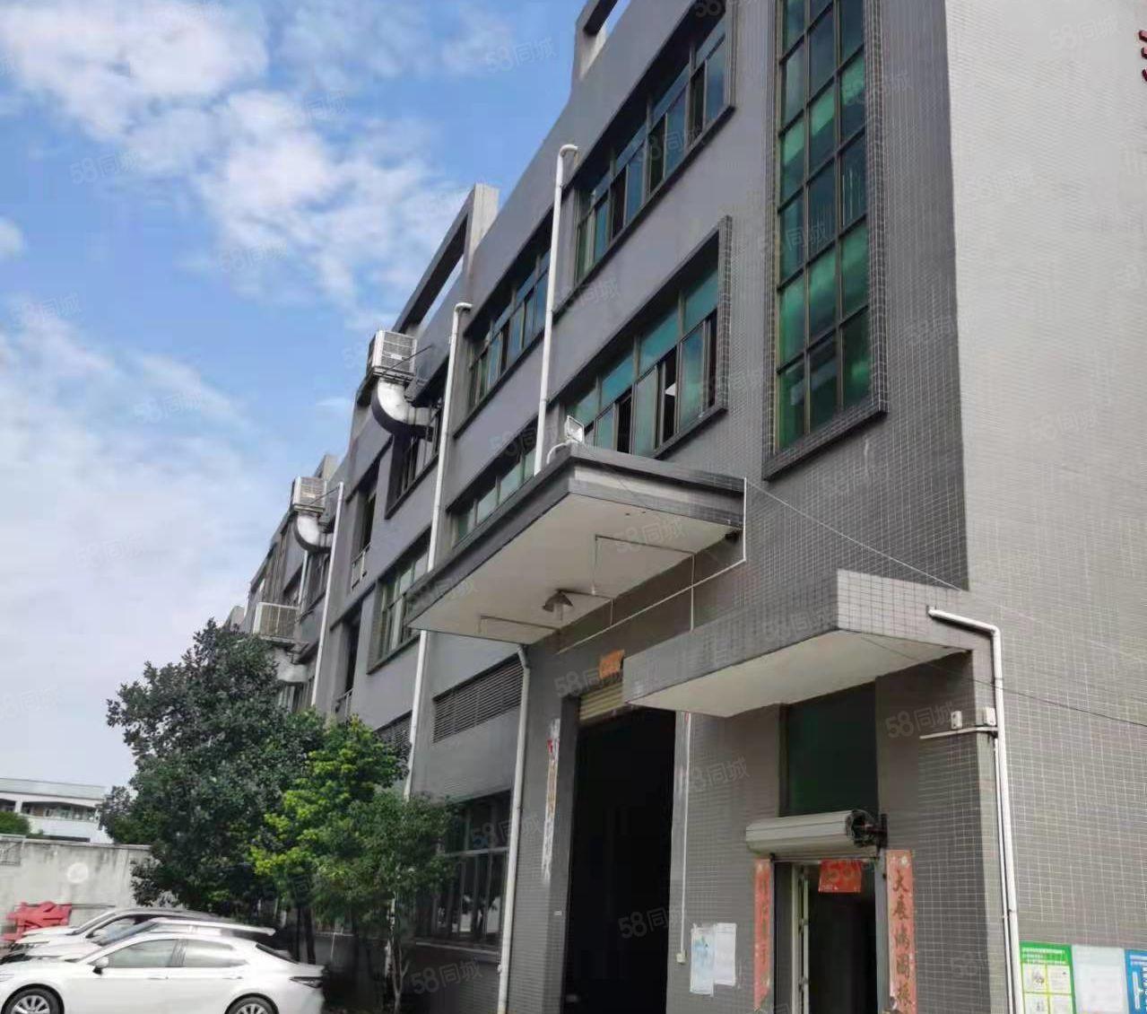 黄江镇中心适合注塑厂房出租，一楼1730平方滴水7米可办环评