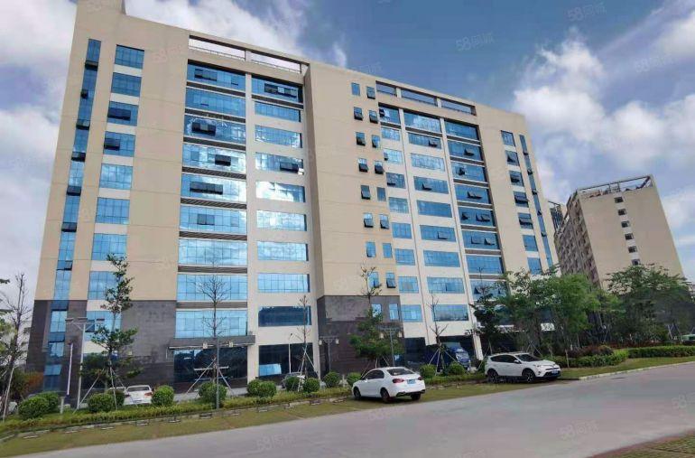 黄江田心靠公明新出原房东楼上3000平厂房仓库出租，现成装修