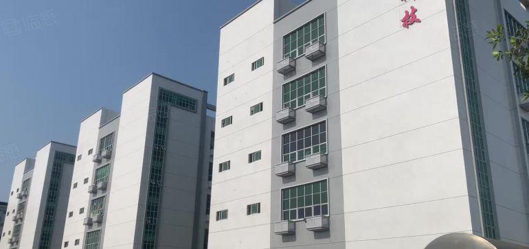 黄江临深原房东价格10元可谈1000平方精装修厂房出租可分租