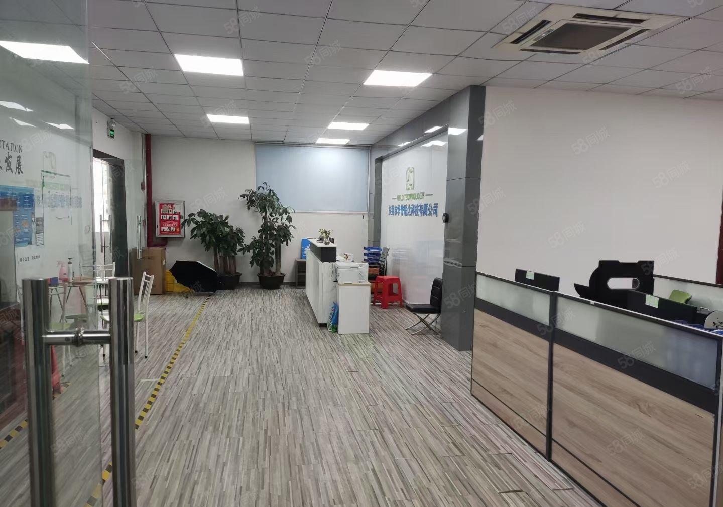 黄江镇田美工业区新出一楼厂房1200平，带装修