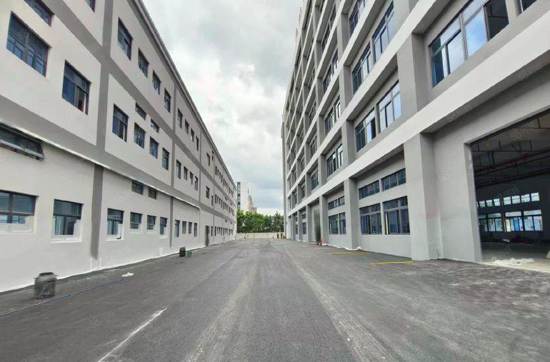 黄江临深厂房出租原房东厂房大小可以分租整租500起租可进大车