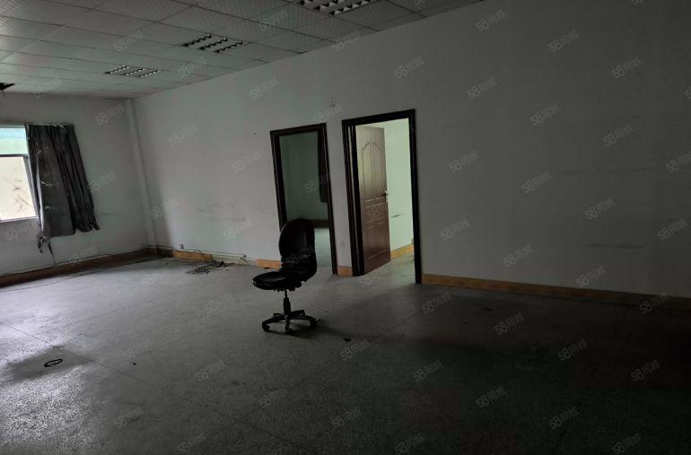 厂房出租 13.6一平 仓库出租 黄江厂房出租 现成办公室