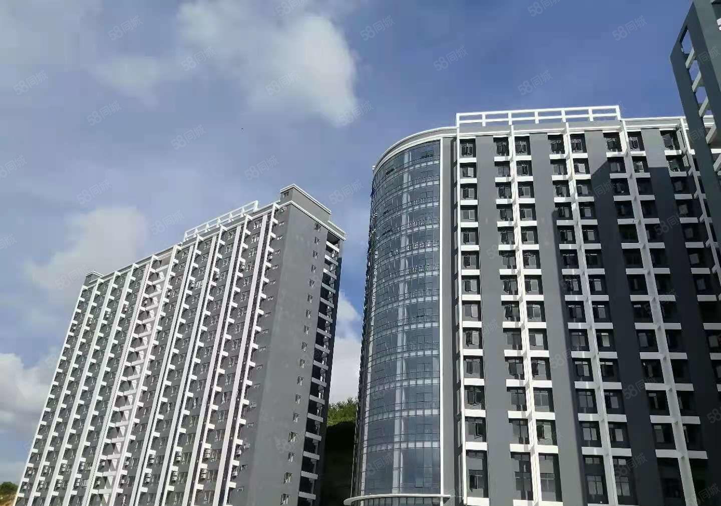 东莞黄江东吴科学园开发商直租二楼3000平米厂房 可面议！