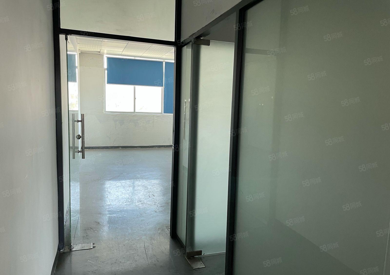 黄江镇临深豪华装修厂房低价出租1550平可办环评