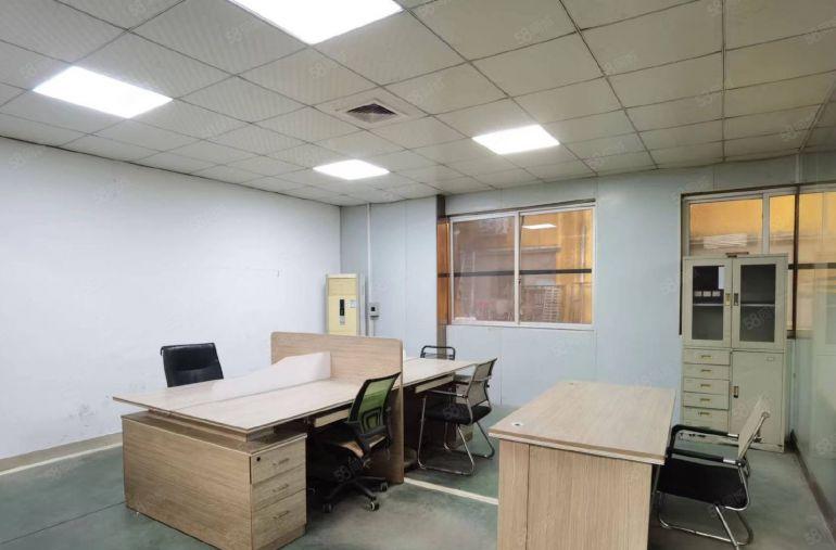 黄江镇中心带航车厂房900方低价出租可办环评靠高速路口