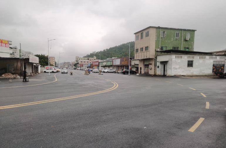 黄江太子酒店附近大马路边单一层独栋钢构低价厂房出租1500平