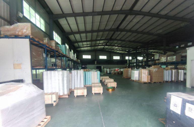 黄江镇工业区独院钢构单一层2400平，厂房形象好适合各种行业