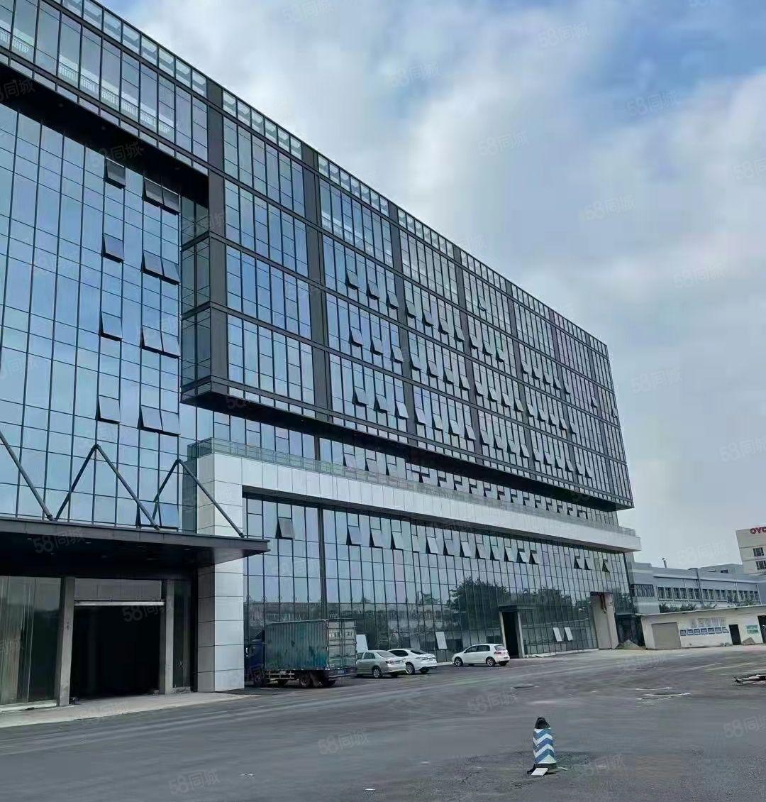 光明中山大学附近全新高端厂房8万平米招租配有全新2部4吨大货