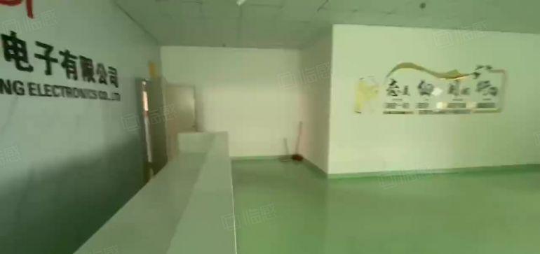 超低价 大岭山镇石大路新出工业园区楼上1300平厂房出租