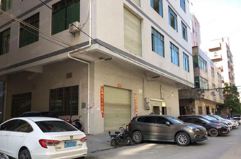 大岭山颜屋空出小面积无尘车间厂房出租，精装修 配套齐全