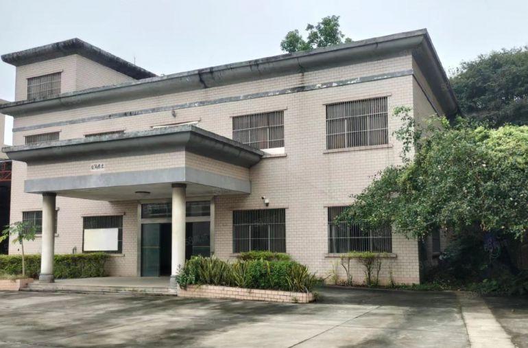 大岭山靠近莞长路13000平方豪华装修厂房出租 拎包生产