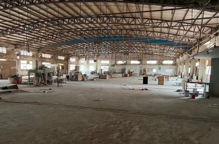 13元超低价 新塘村空出实际面积2层3300平方家具厂房出租