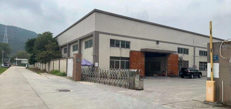 大岭山单一层厂房出租，水电齐全，消防设施完善，可以办理环评