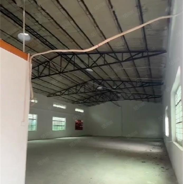 大岭山杨屋高速附近 独门独院单一层厂房出租 超低价仓库出租