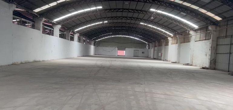 大岭山镇大沙村钢结构2860平高度7米，无柱子，空地大