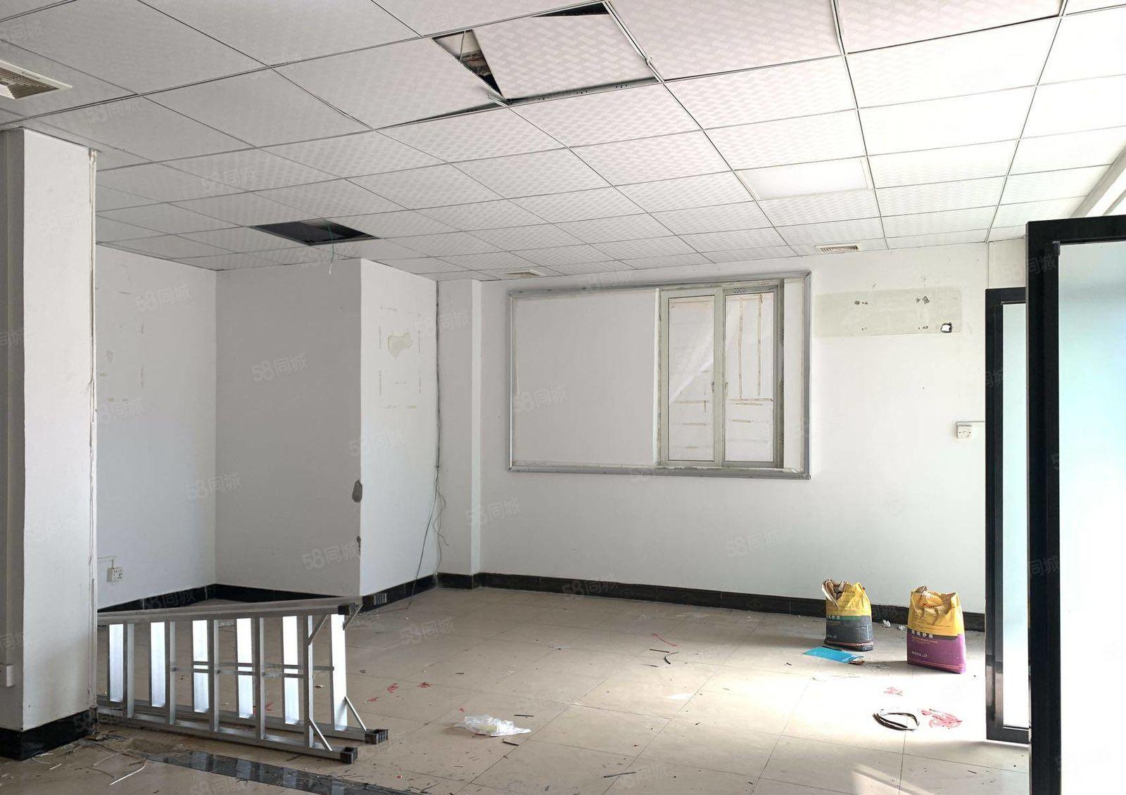 大岭山小面积厂房出租2100平方独院可做仓库出租