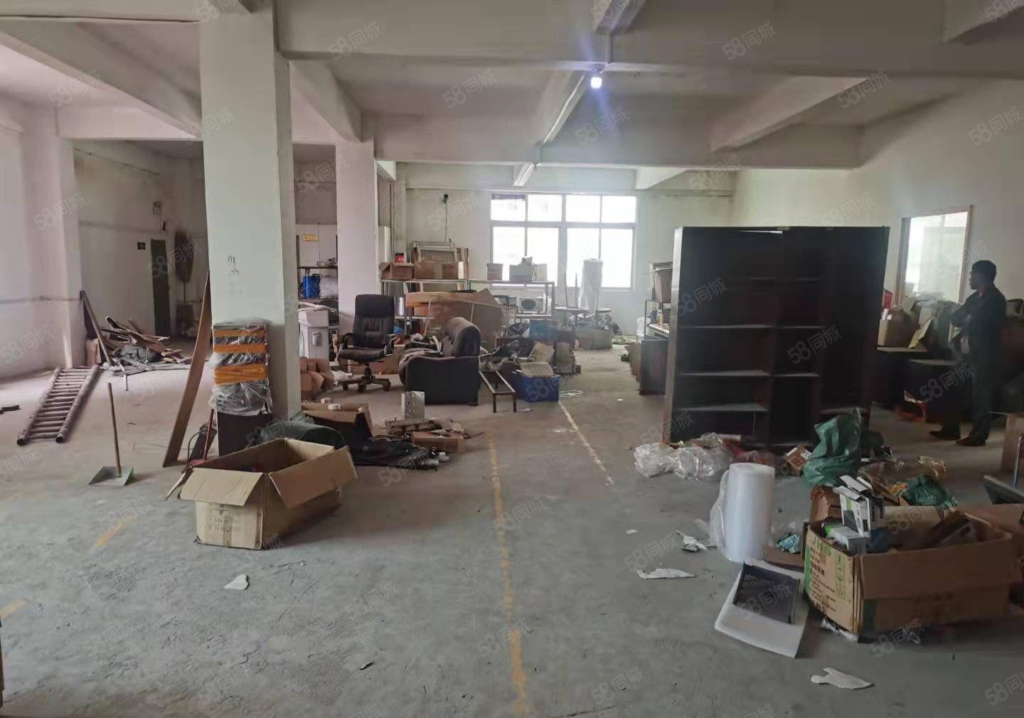 大岭山原房东独门独院1500平现成装修可办环评厂房出租