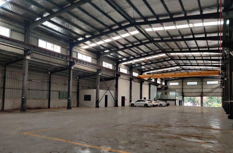 杨屋国道边新出原房东钢结构厂房980平方高度九米，带现成行车