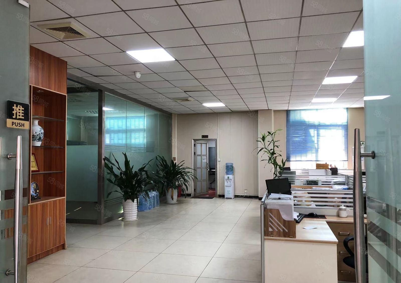 大岭山鸡翅岭1700平一楼工业厂房出租，水电齐全，可办环评