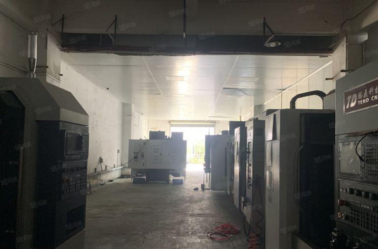 大岭山杨屋龙大高速口工业园标准一楼400平厂房出租