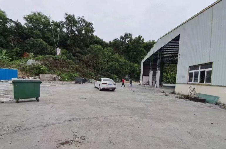 大岭山靠山边 原房东独院厂房出租，低价仓库出租 空地超大