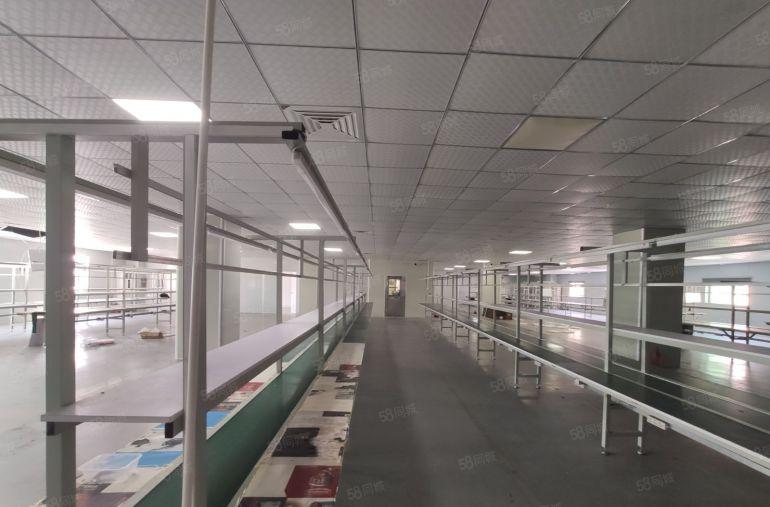 东莞大岭山杨屋高速口附近楼上2000平精装修工业厂房出租