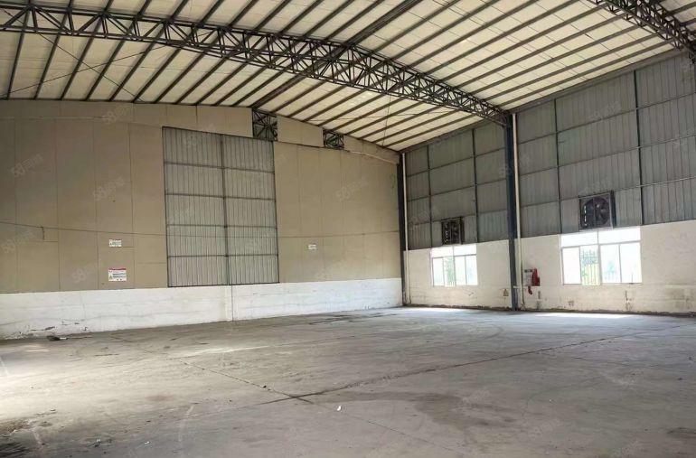 大岭山杨屋新空出独门独院钢构厂房出租，滴水8米，超低价