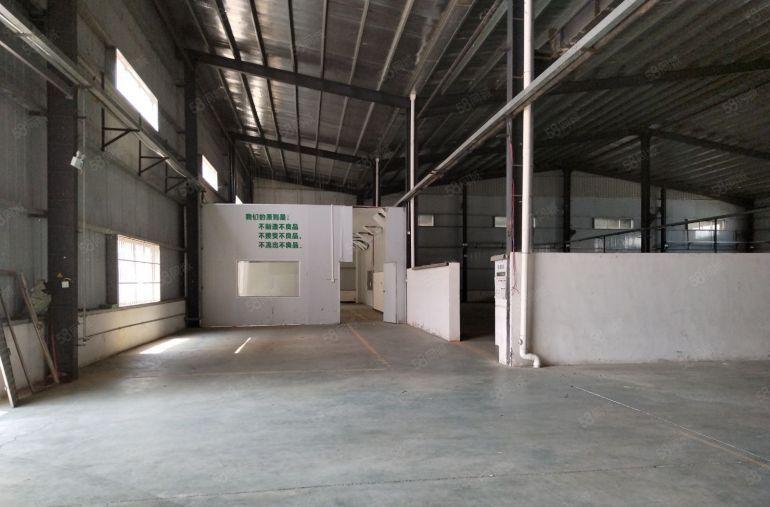 大岭山镇10米单一层钢构厂房出租，现成独立办公室