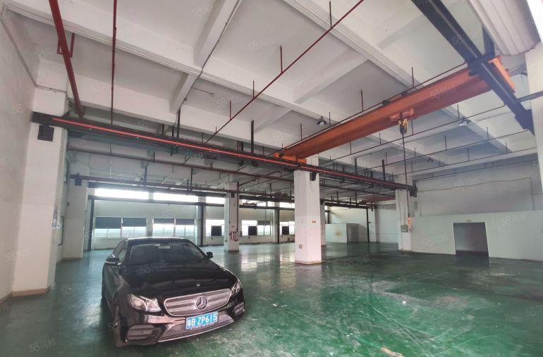 一楼1500平18块带航车 大岭山杨屋低价工业厂房出租