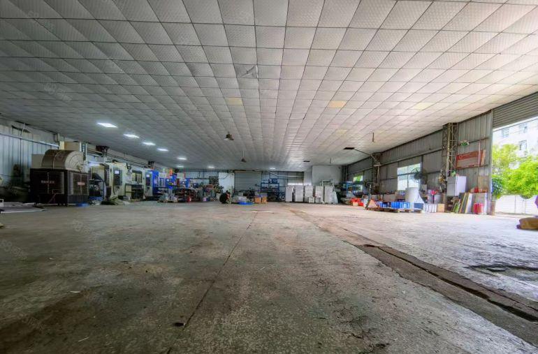 大岭山颜屋村107国道旁新出独门独院单一层1200平厂房出租