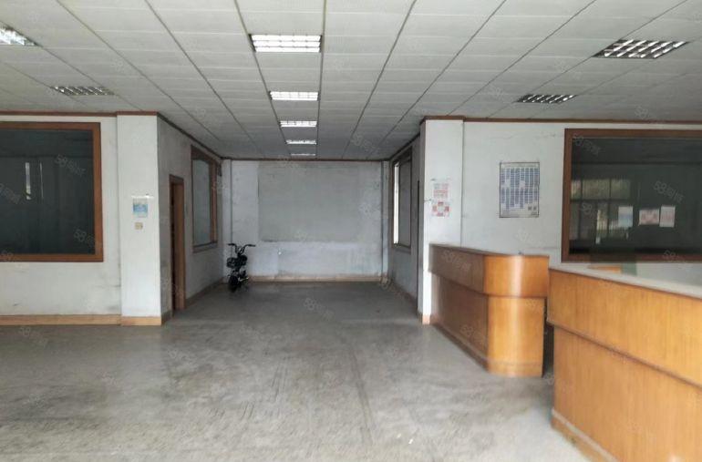 大岭山靠近莞长路13000平方豪华装修厂房出租 拎包生产