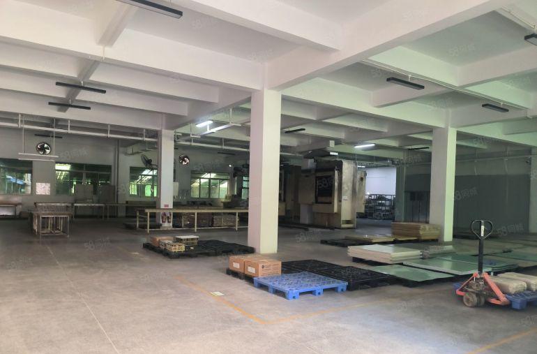 临近莞深高速  杨屋村空出原房东3层2400平低价厂房出租