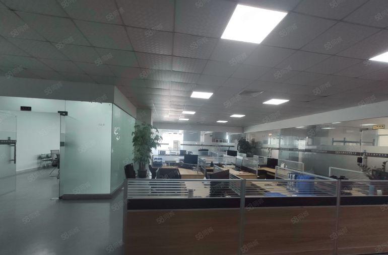 大岭山杨屋三楼2000平方精装修电子车间厂房出租