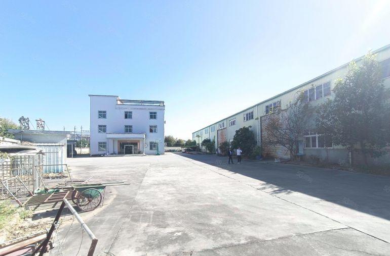 桥头镇新出原房东钢构独院空地超大水电过户租金便宜适合设备仓库